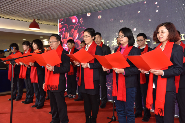 9-十一能投詩(shī)朗誦《太陽(yáng)，每天都是新的》.jpg